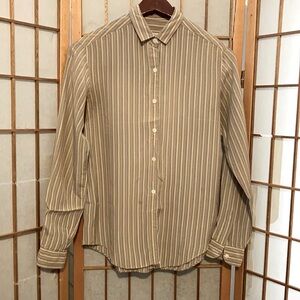 Fenn Wright & Manson long sleeve women’s blouse.